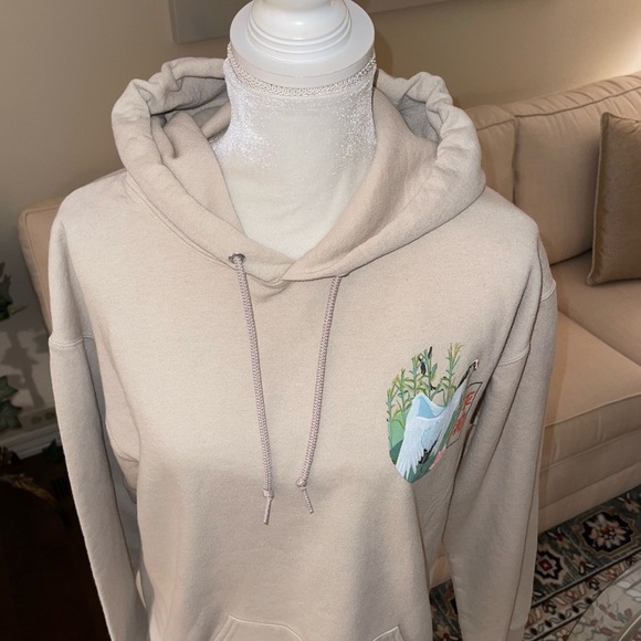 Artist Union Unisex Hoodie With Japanese Cranes NWOT - Picture 5 of 16